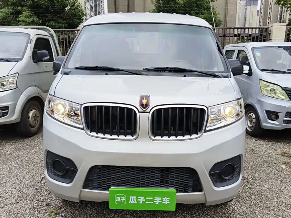 Jinbei Jinbei T3 — миниатюра 3