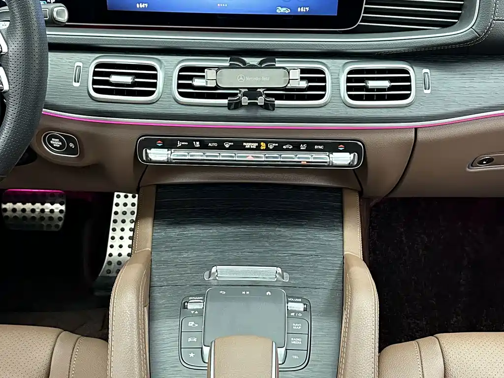 Mercedes-Benz GLS — миниатюра 16
