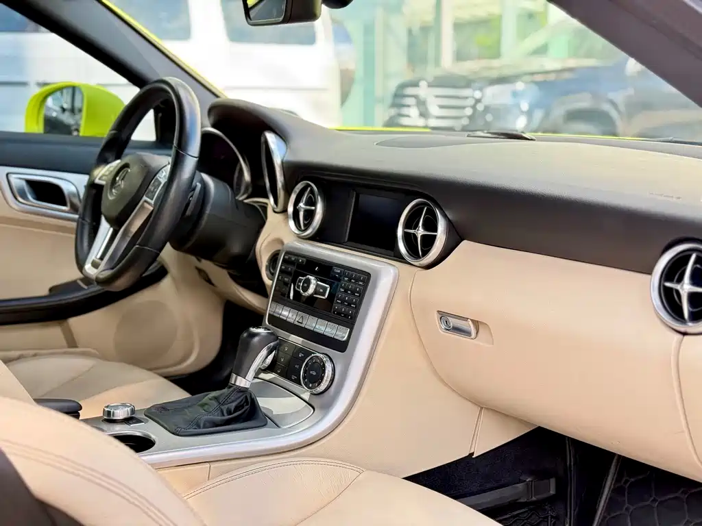 Mercedes-Benz SLK-Class — миниатюра 20