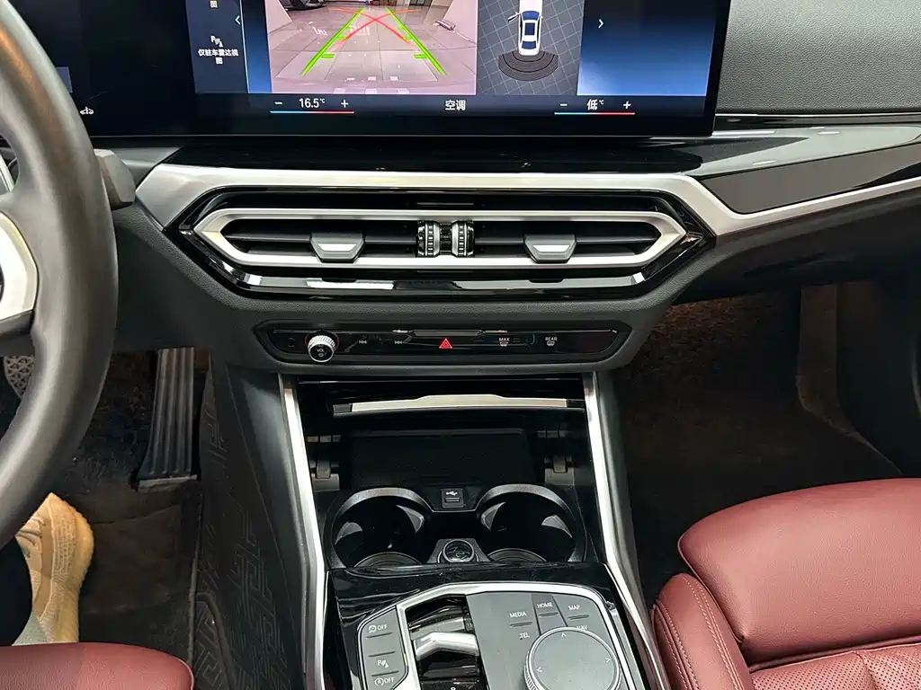 BMW 3 Series — миниатюра 14