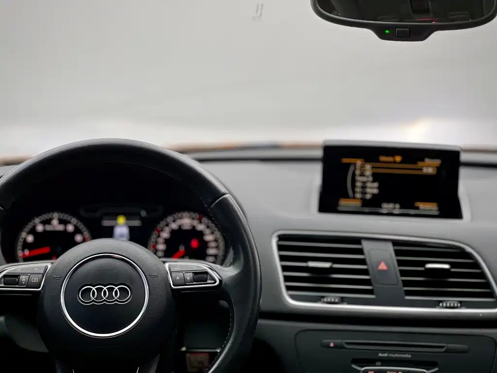 Audi Q3 (Import) — миниатюра 11