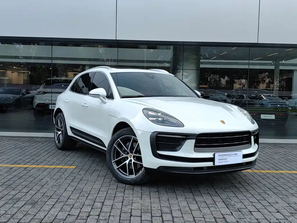 Porsche Macan — миниатюра 9