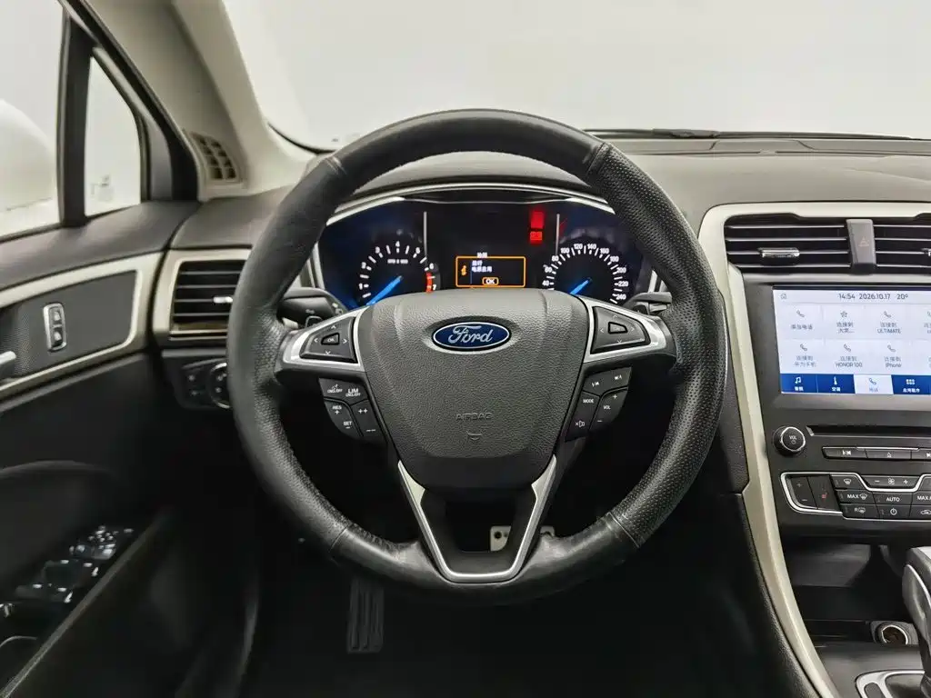 Ford Mondeo — миниатюра 11