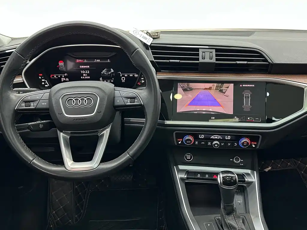 Audi Q3 — миниатюра 10