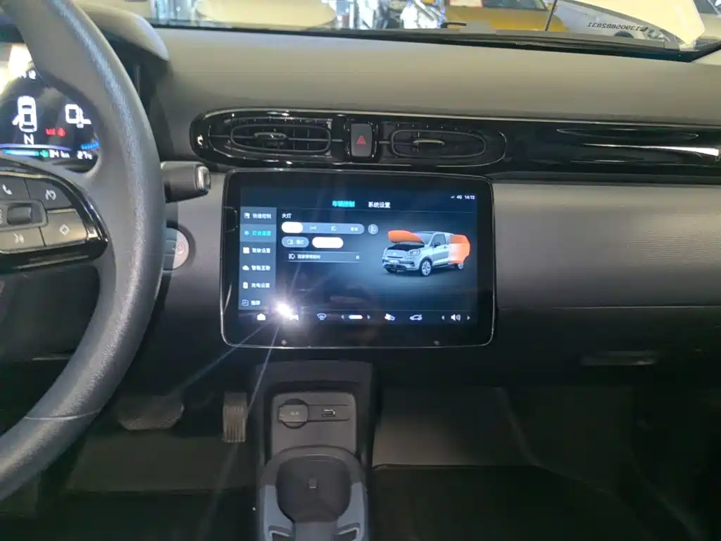Leapmotor Leapmotor T03 — миниатюра 13
