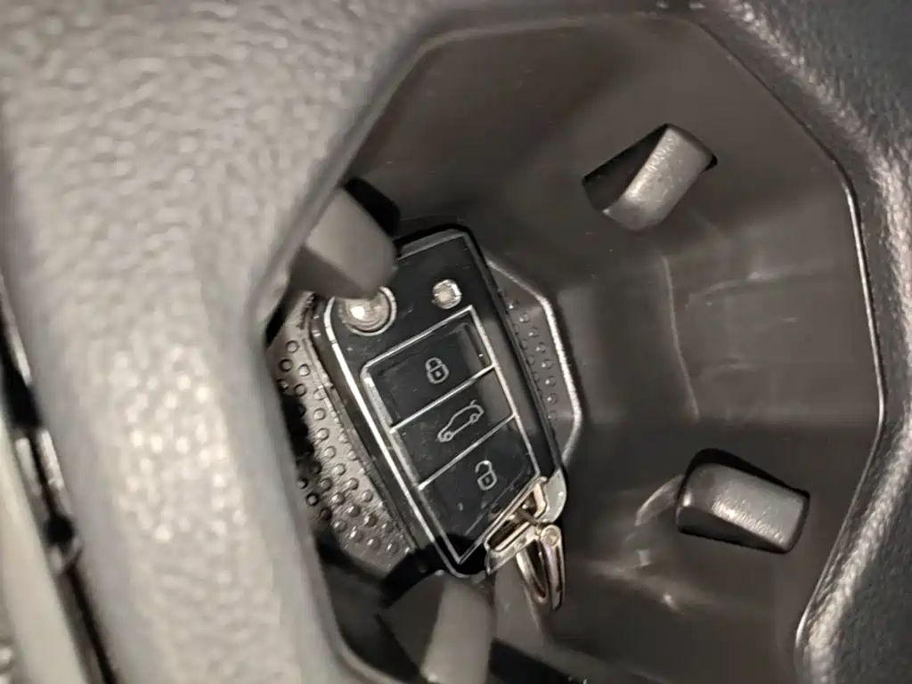 Volkswagen Lavida — миниатюра 9