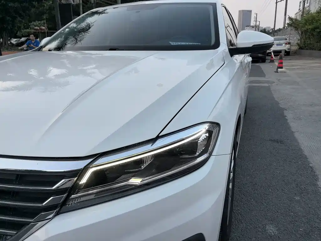Volkswagen Lavida — миниатюра 21