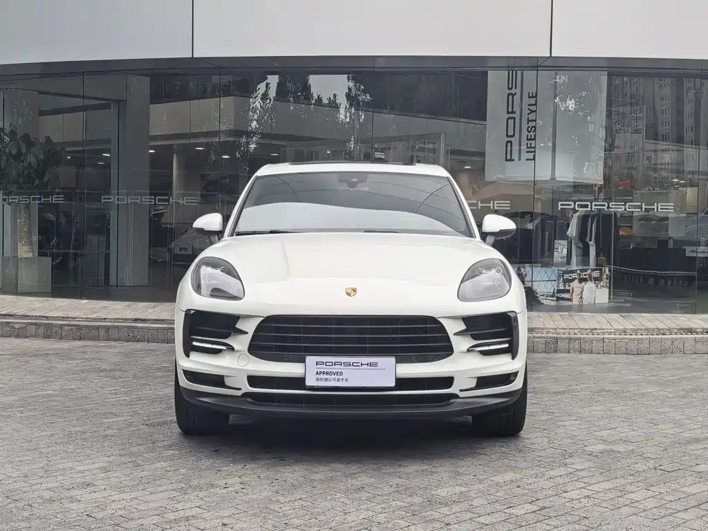Porsche Macan — миниатюра 2