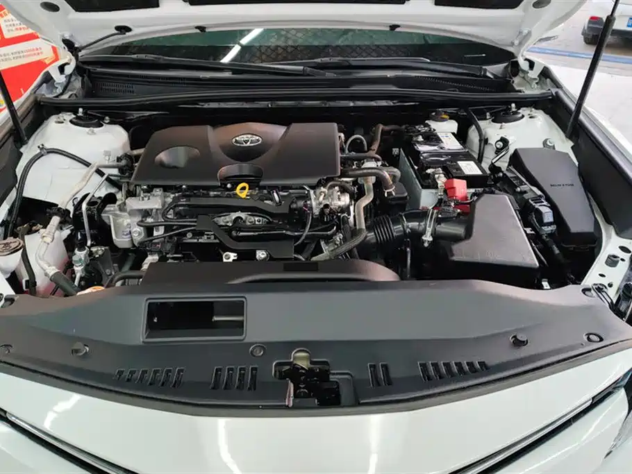 Toyota Camry 2019 2.0G Luxury