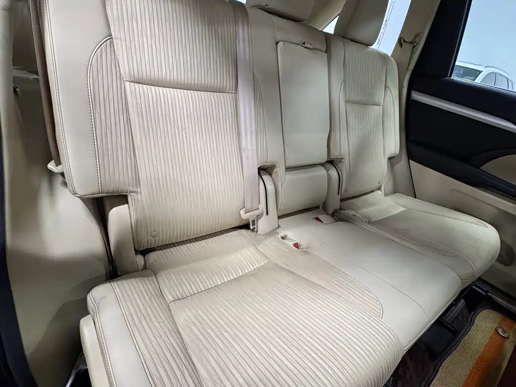 Toyota Highlander — миниатюра 23