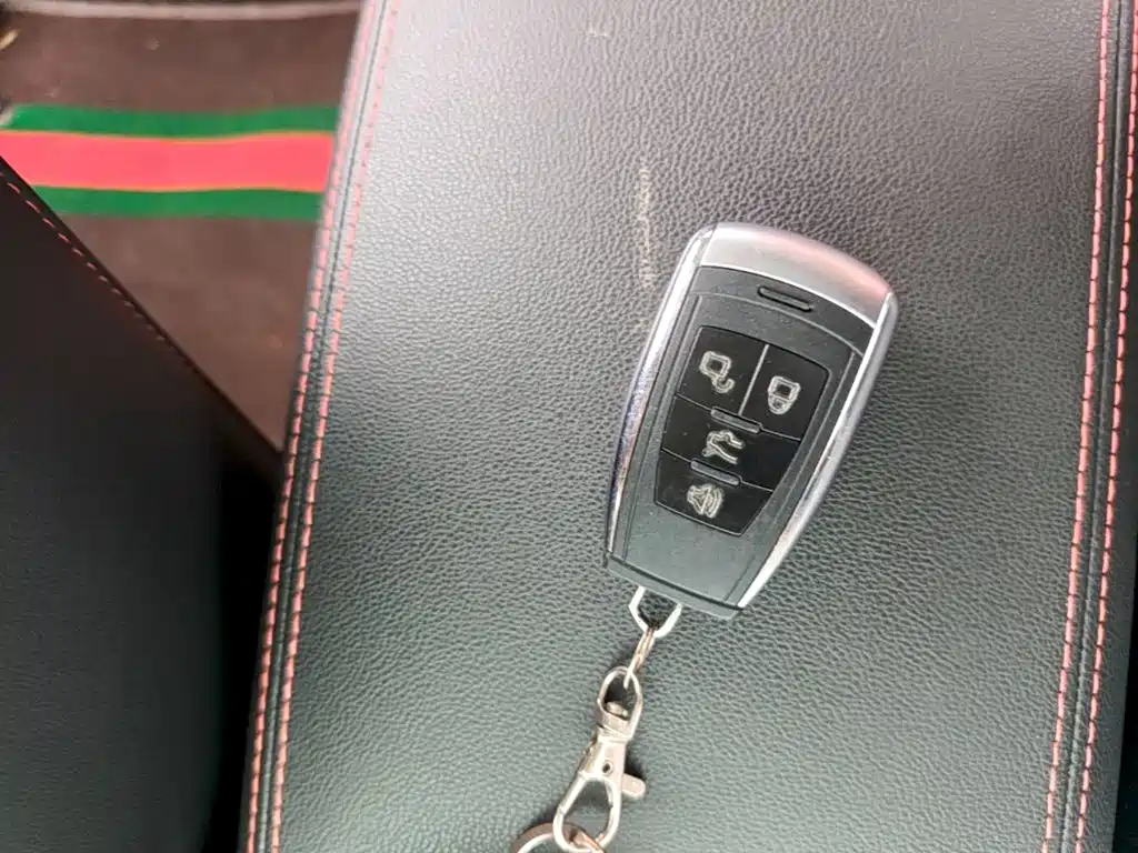 BAIC EU5 — миниатюра 9