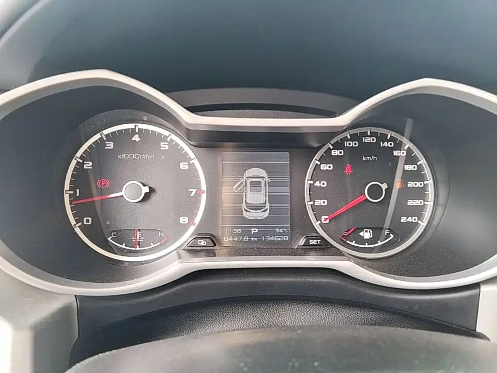 Geely Boyue — миниатюра 12