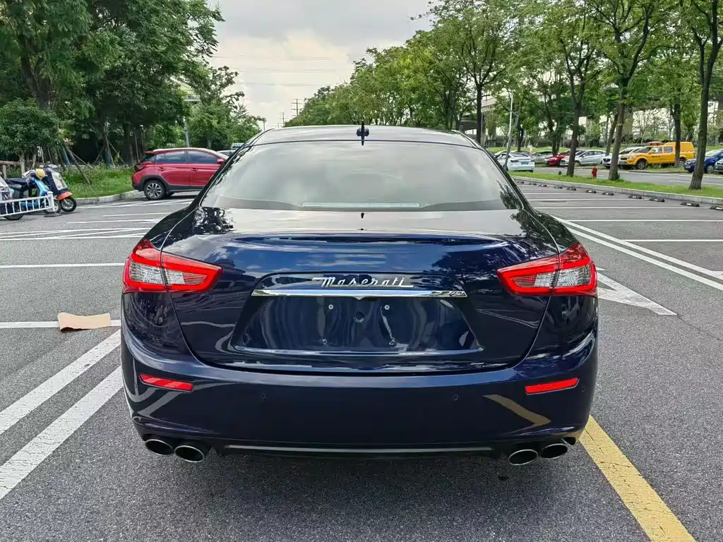 Maserati Ghibli — миниатюра 8