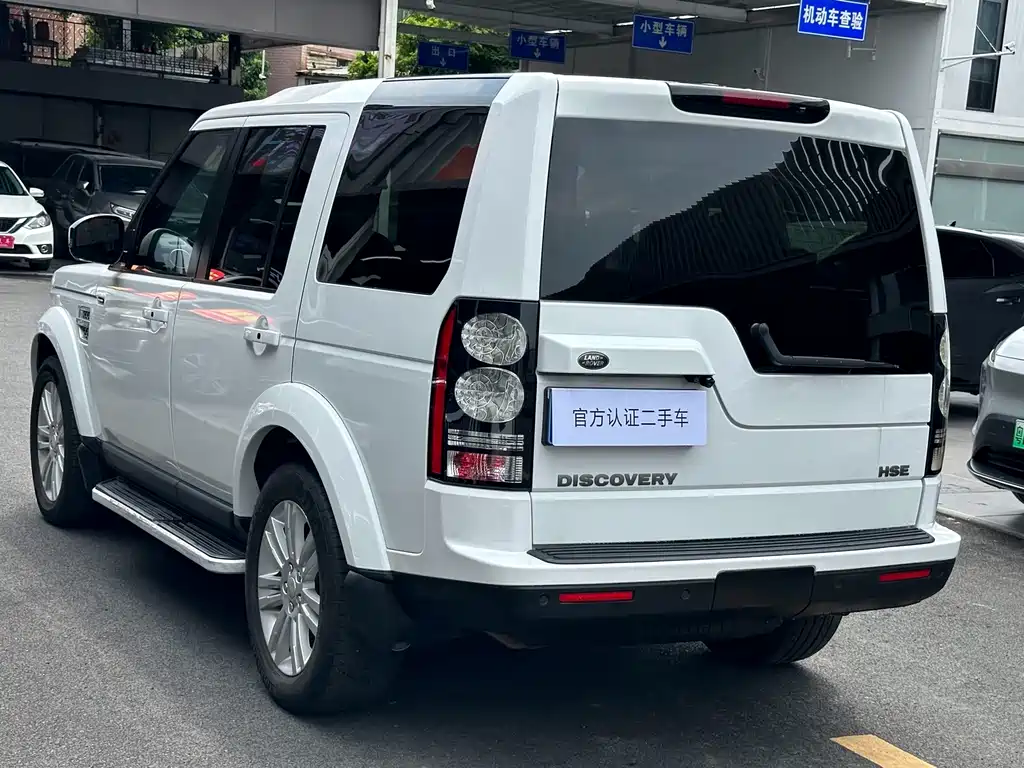 Land Rover Discovery — миниатюра 6