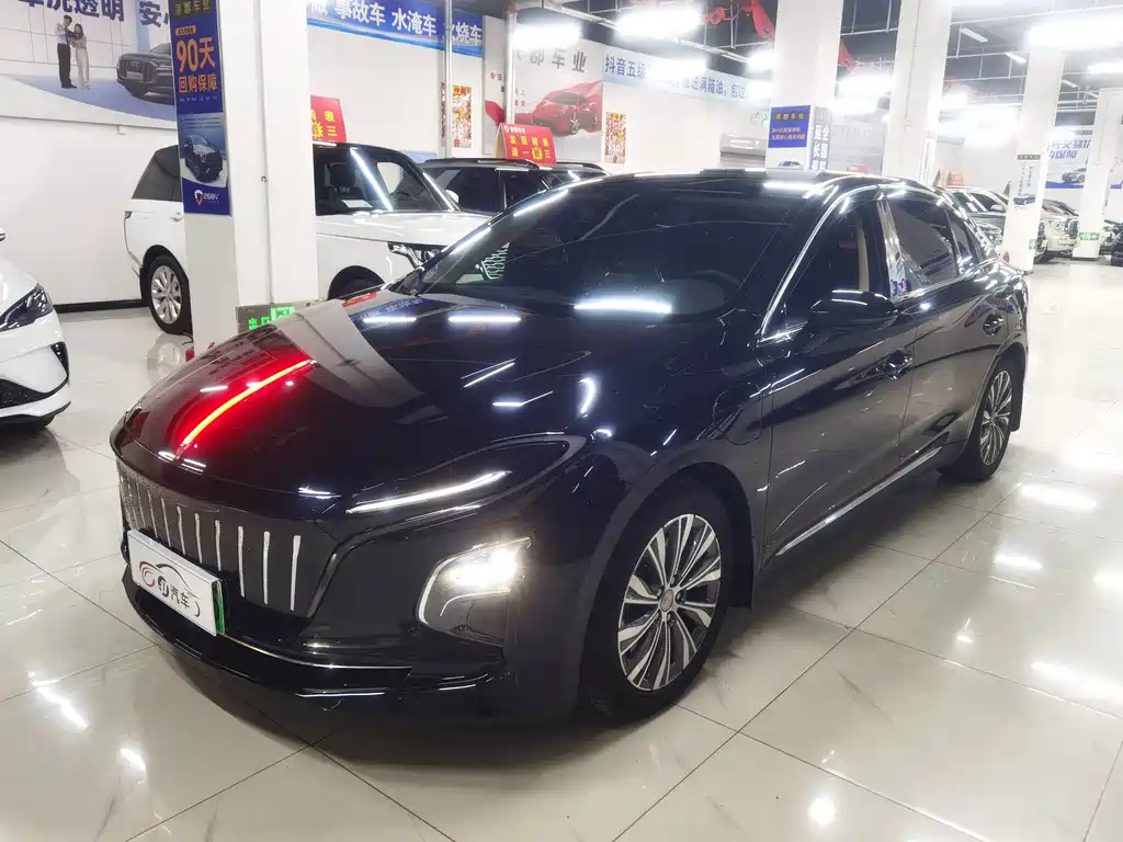 Hongqi Hongqi E-QM5