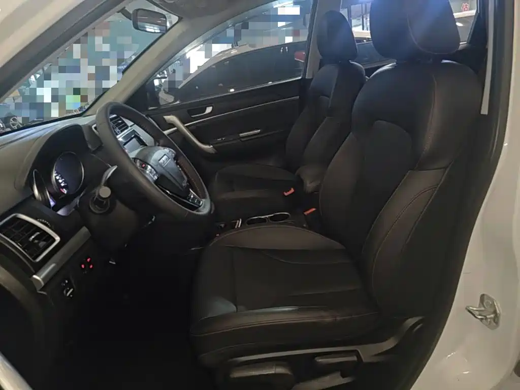 Haval M6 — миниатюра 15