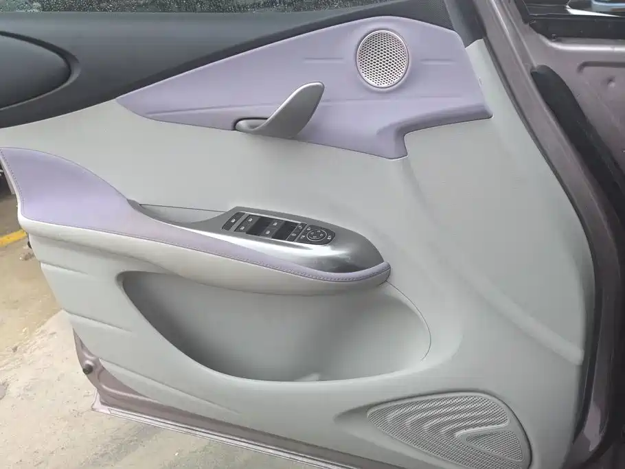 BYD Dolphin — миниатюра 7