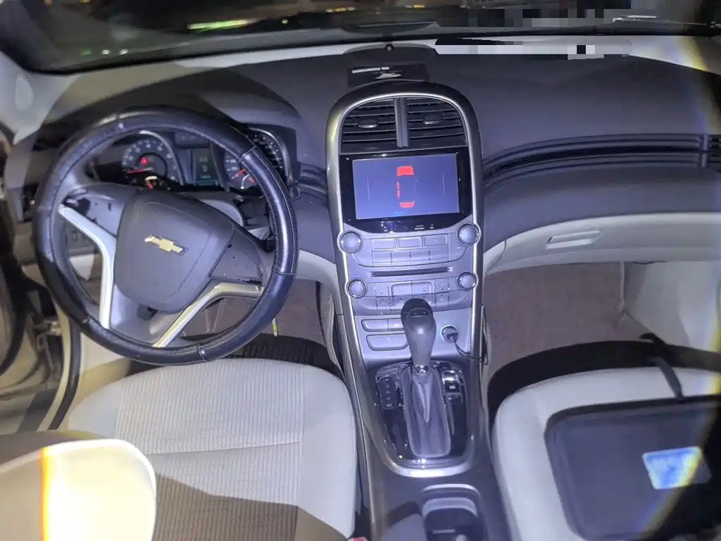 Chevrolet Malibu — миниатюра 13
