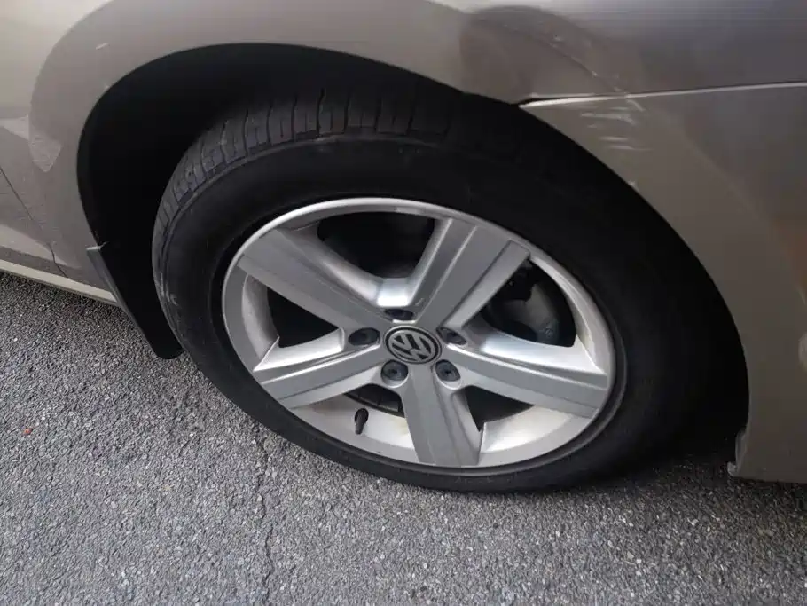 Volkswagen Golf — миниатюра 6