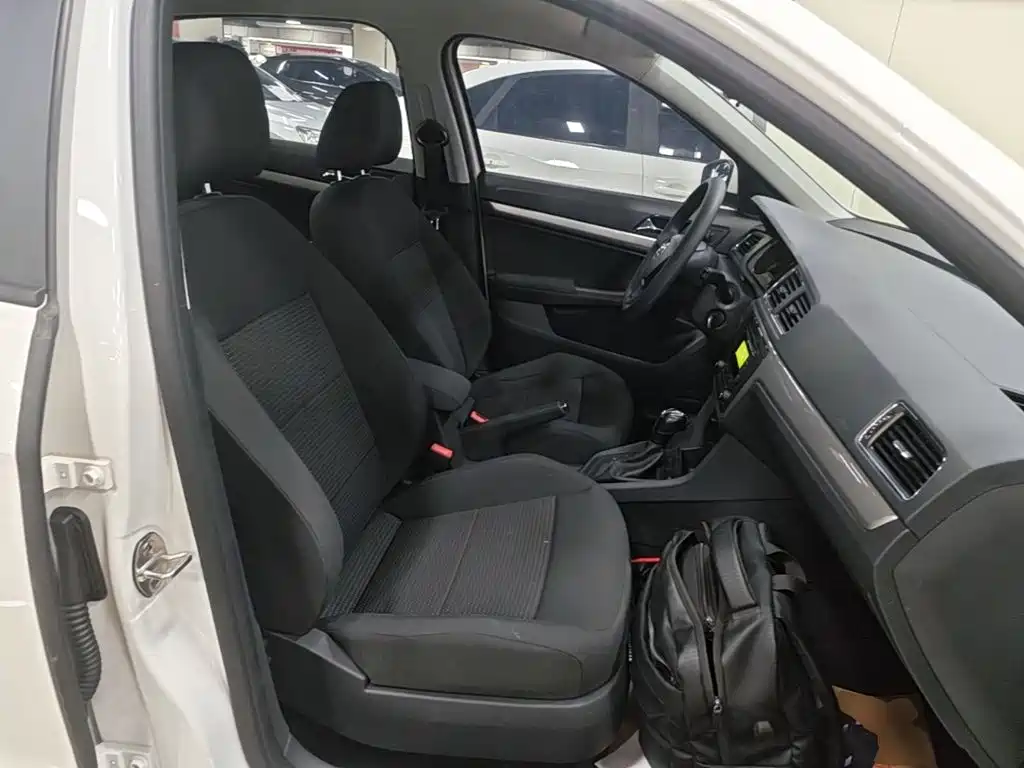 Volkswagen Lavida — миниатюра 25