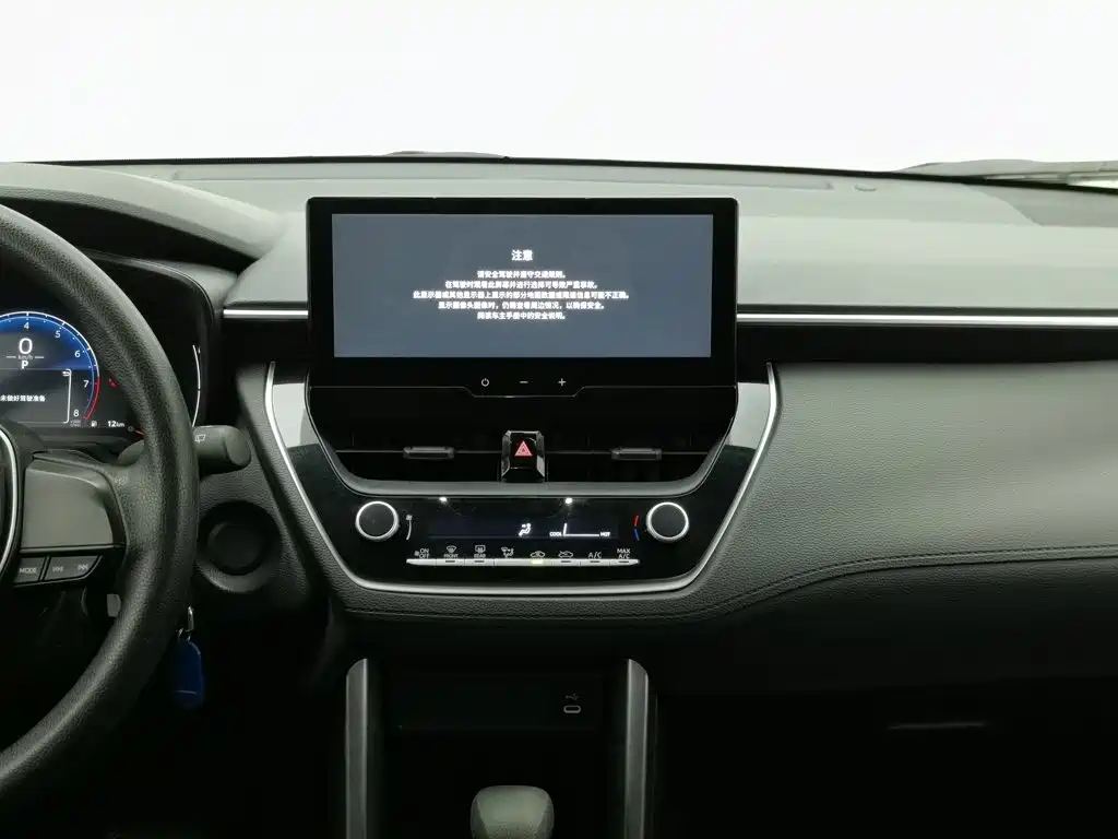 Toyota Frontlander — миниатюра 12