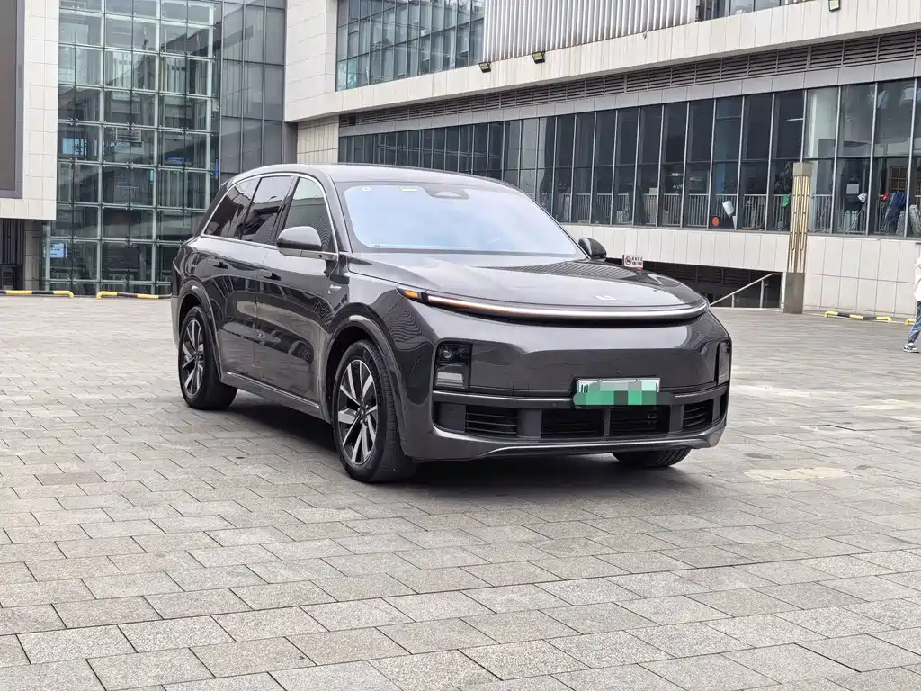 Li Auto Li L8 — миниатюра 3