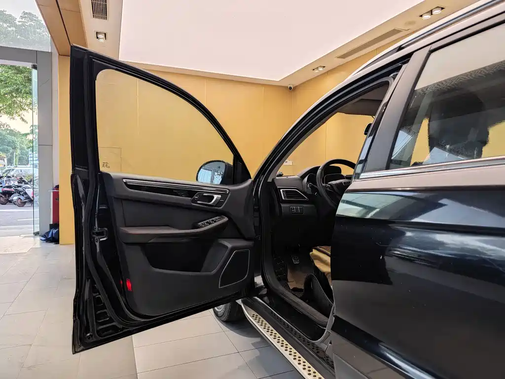 Zotye X5 2015 1.5T MT Luxury V