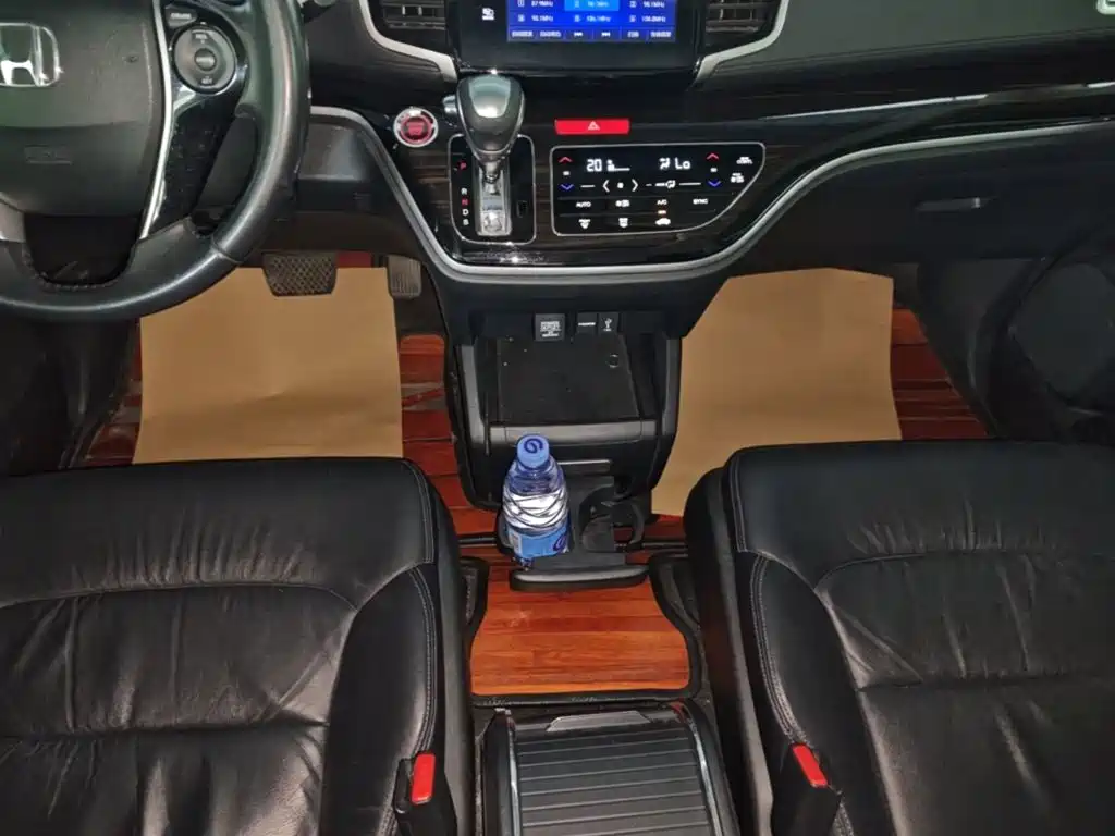 Honda Odyssey — миниатюра 14