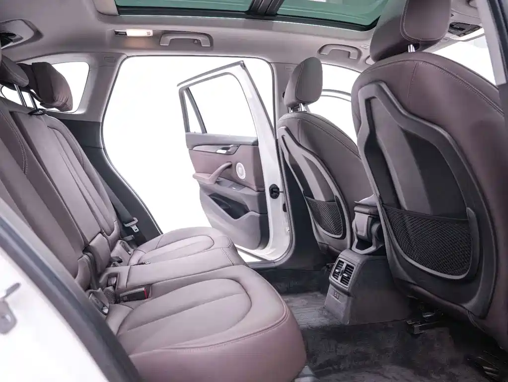 BMW X1 — миниатюра 23