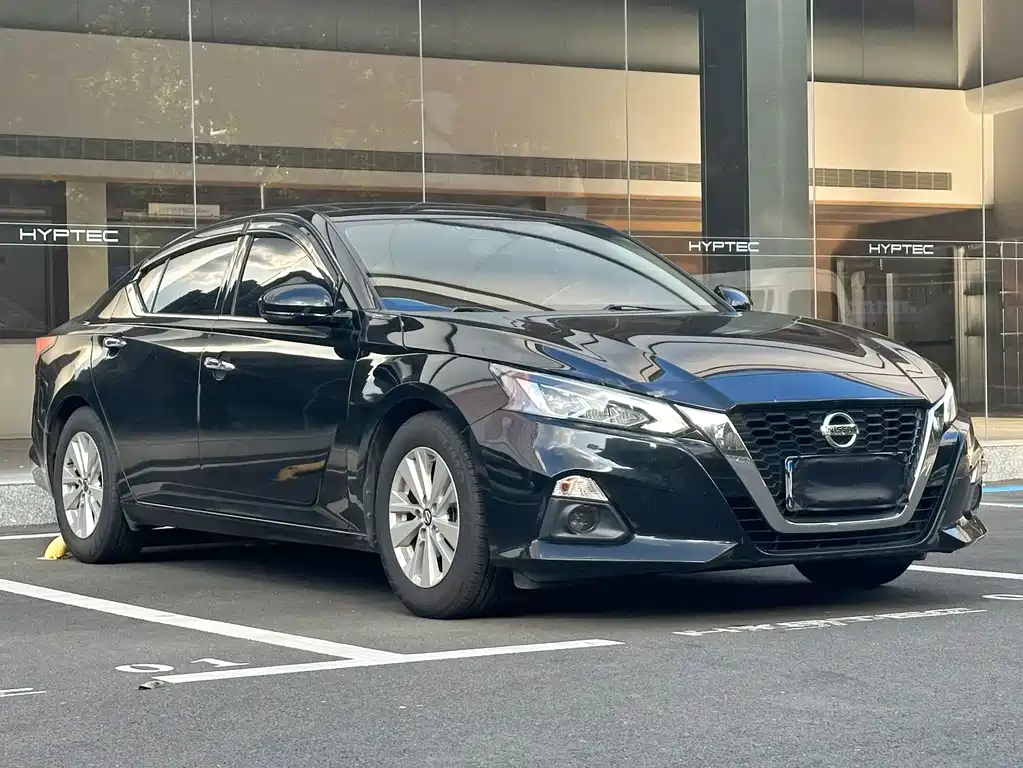 Nissan Teana — миниатюра 5