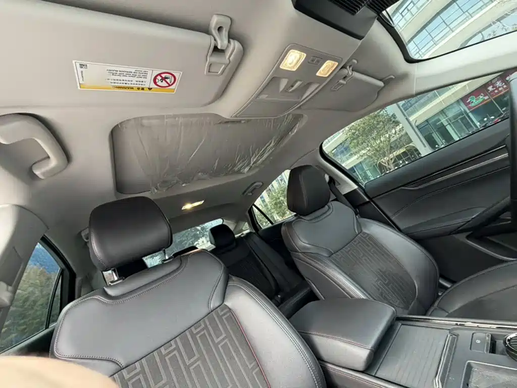 Ford Mondeo — миниатюра 10