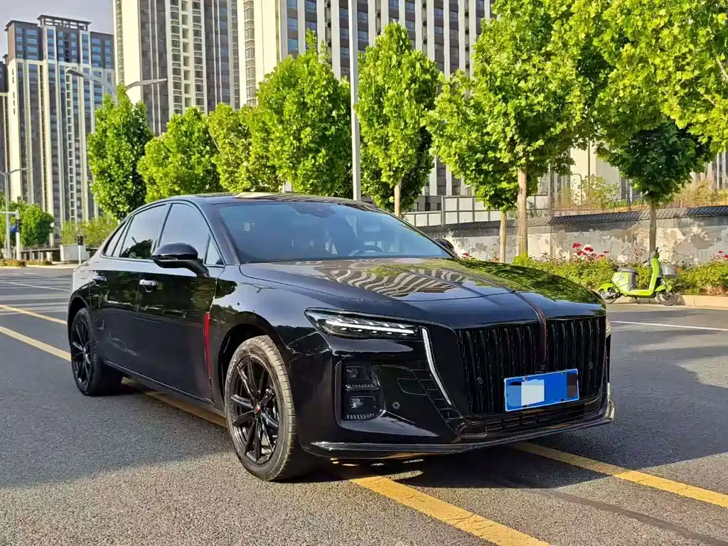 Hongqi Hongqi H5 — миниатюра 3