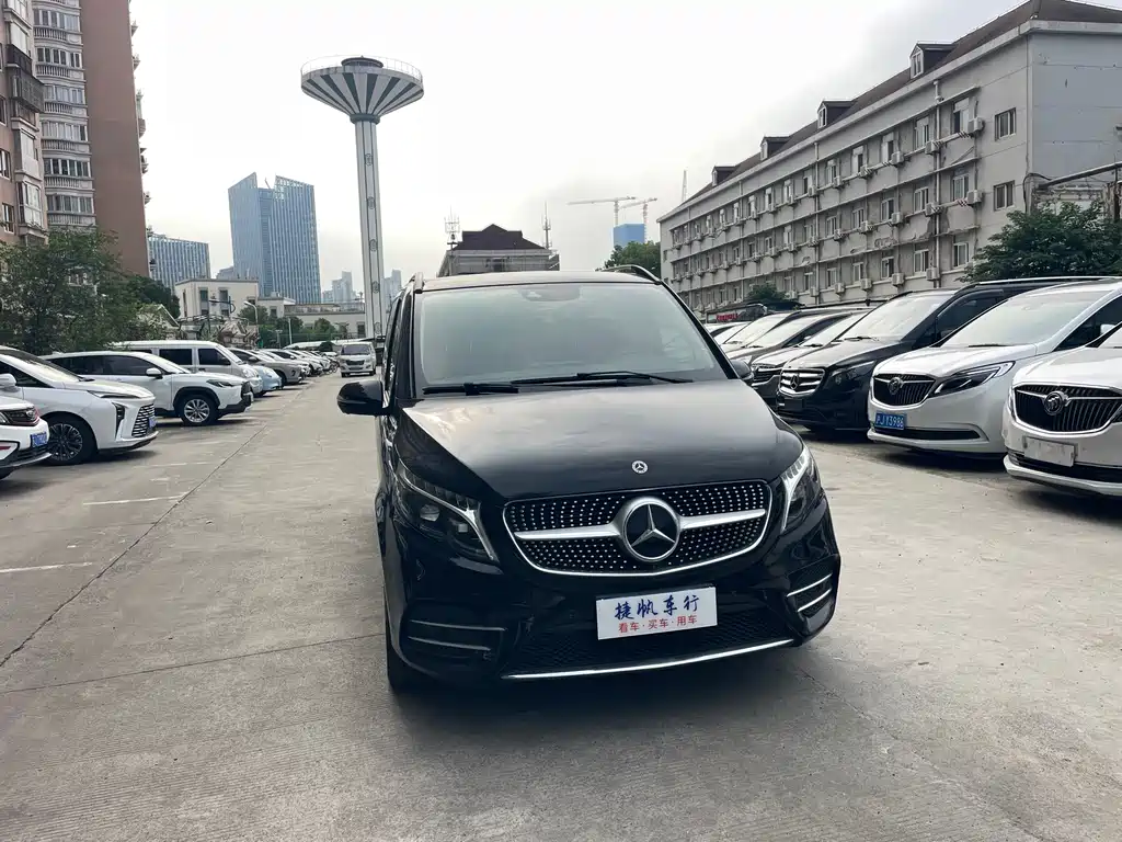 Mercedes-Benz V-Class V 2022 V 260 L Luxury