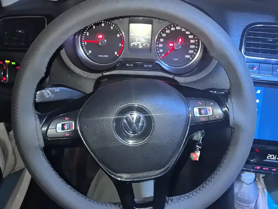 Volkswagen Polo — миниатюра 15