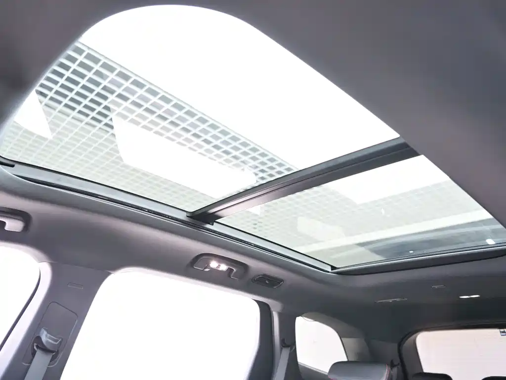 Ford Edge — миниатюра 21