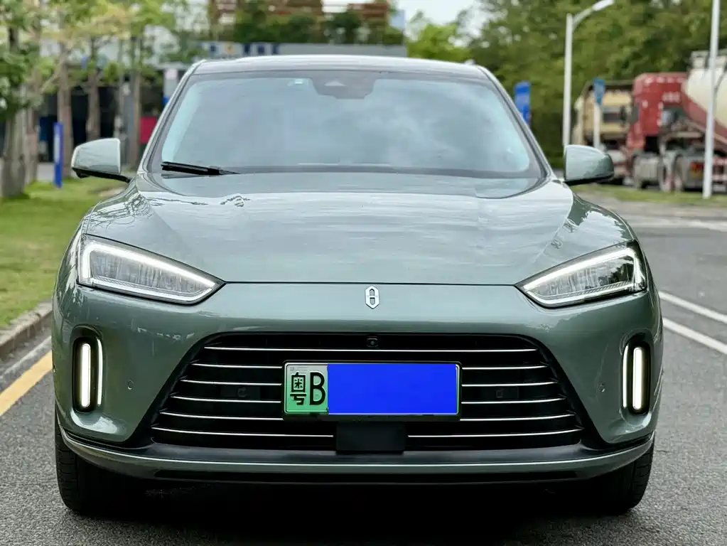 Aito M5