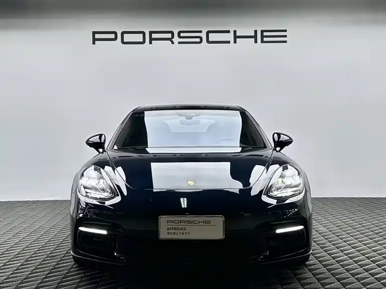 Porsche Panamera — миниатюра 2