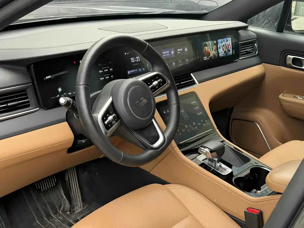 Li Auto Li ONE — миниатюра 8