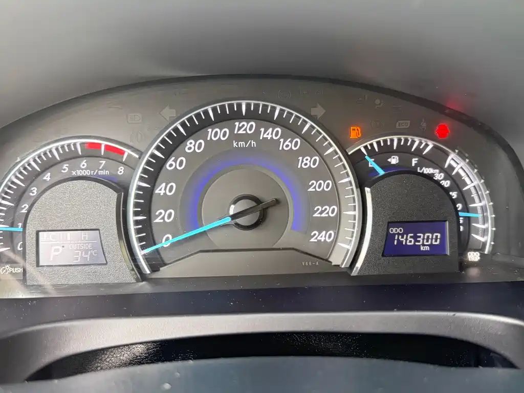 Toyota Camry — миниатюра 13