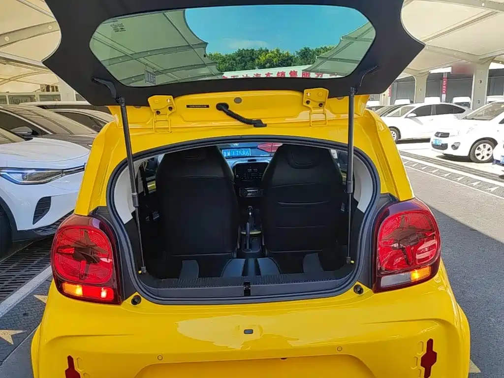 Roewe Clever — миниатюра 19