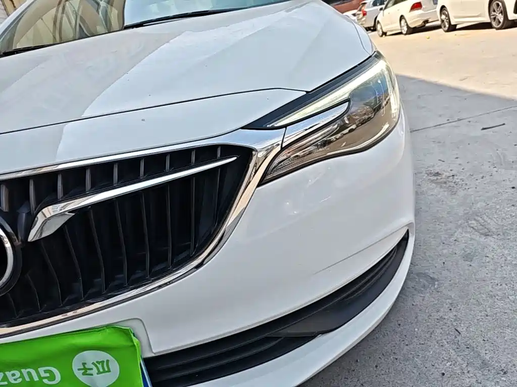 Buick Excelle — миниатюра 24