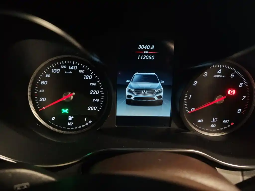Mercedes-Benz GLC — миниатюра 12