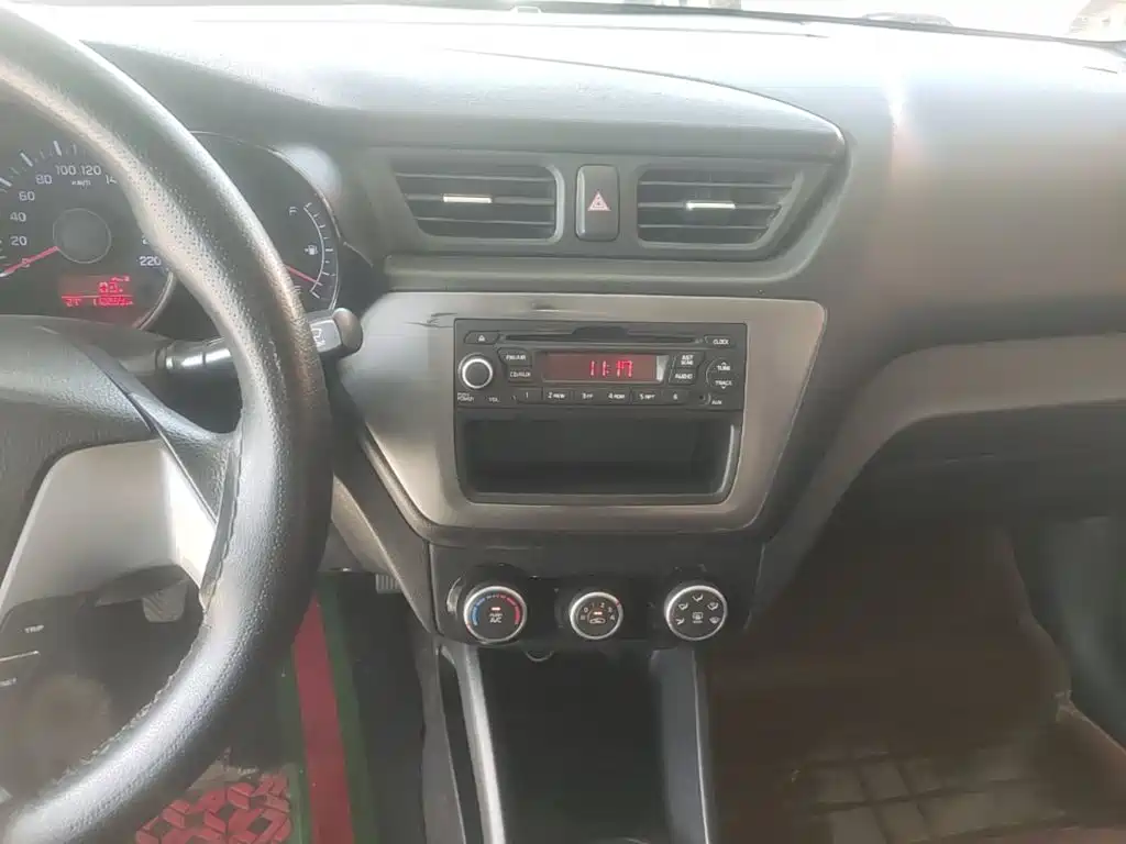 Kia K2 — миниатюра 13