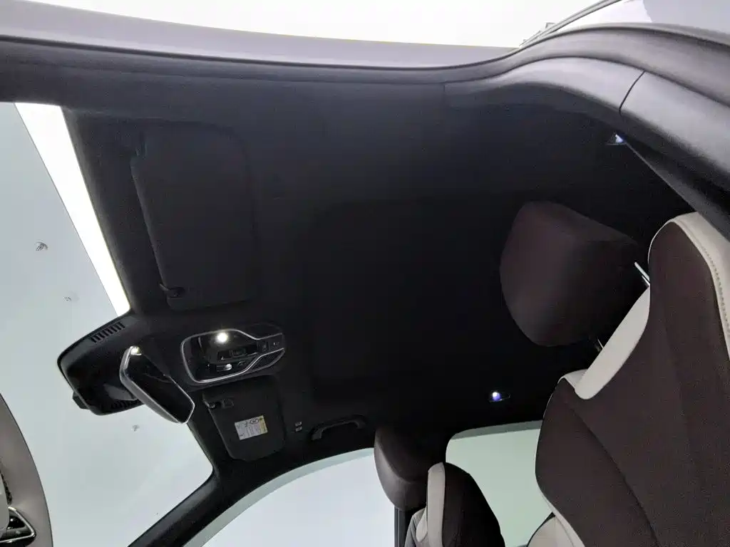 Geely Xingyue L — миниатюра 14