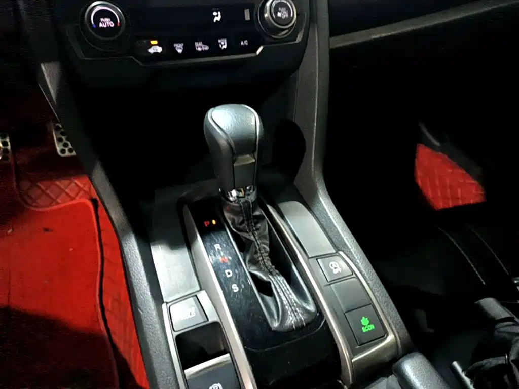 Honda Civic — миниатюра 14