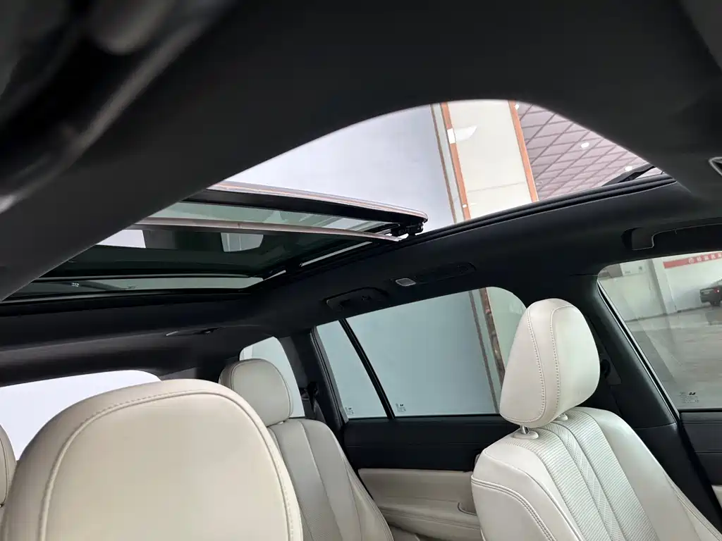 Li Auto Li ONE — миниатюра 27