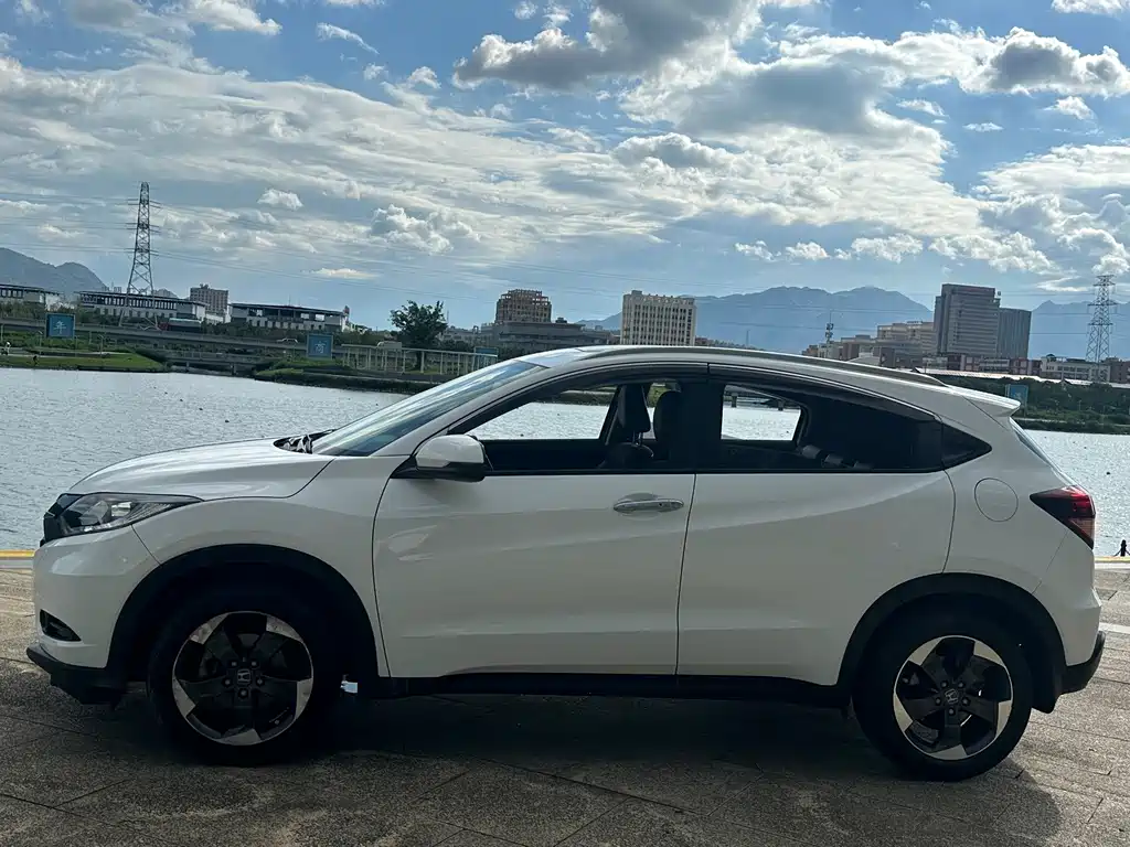 Honda Vezel — миниатюра 6