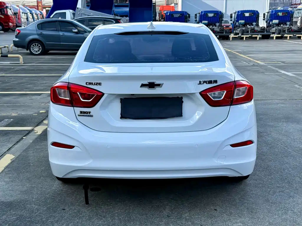 Chevrolet Cruze — миниатюра 4