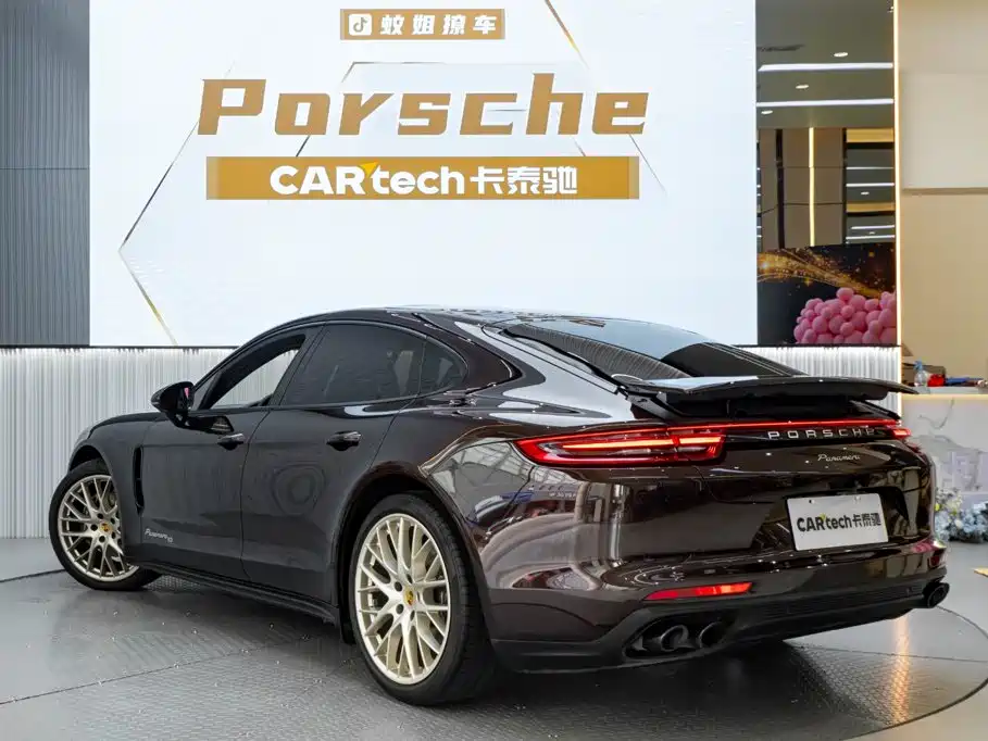 Porsche Panamera — миниатюра 6