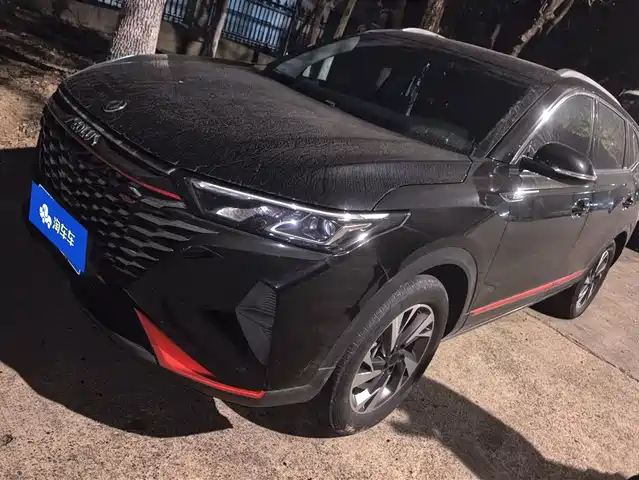 DONGFENG AX7